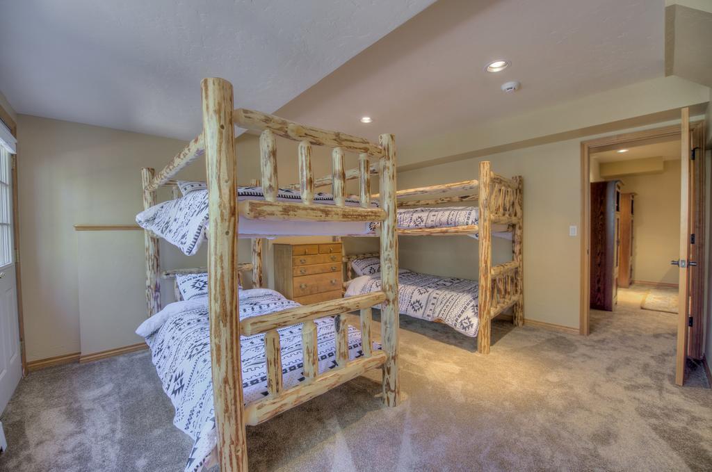 Bluesky Apartment *